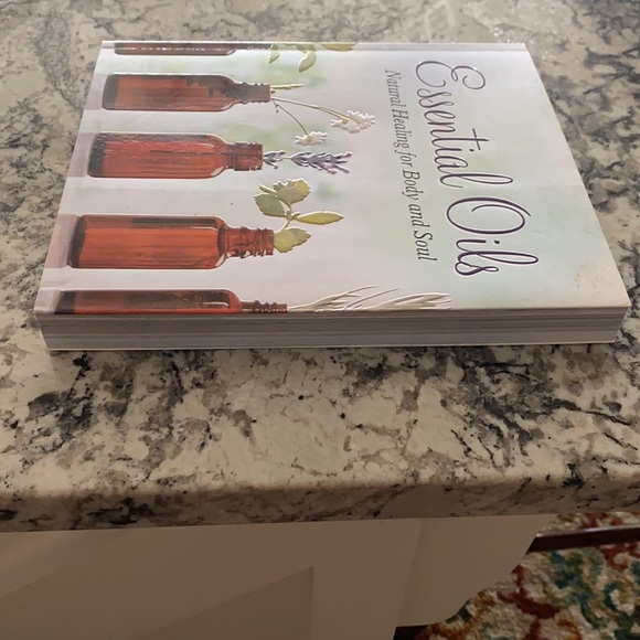Essential Oils Book - Picture 3 of 3